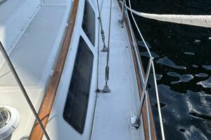 36' S2 port side deck2