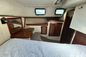 36' S2 aft stateroom port