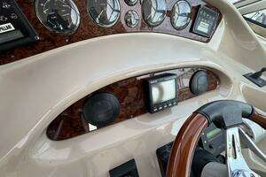 2001 Sea Ray 510 SUNDANCER thumbnail 15