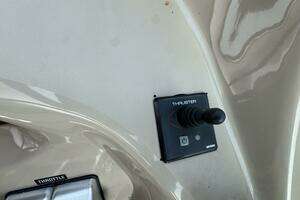 2001 Sea Ray 510 SUNDANCER thumbnail 10