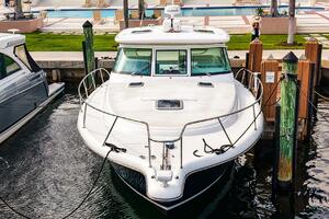 38ft Tiara Yachts Yacht For Sale