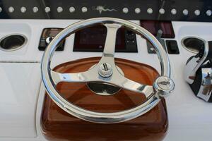 Edson Stainless Steel Steering Wheel with Power Knob