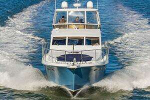 Apaiser 2005 Ocean Alexander 52 Sedan Yacht For Sale in Hampton VA