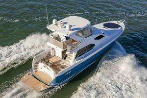 Apaiser 2005 Ocean Alexander 52 Sedan Yacht For Sale in Hampton VA