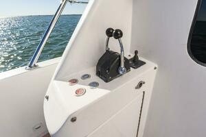 73b82aa9 70aa 42d2 84ba F03c47d82009