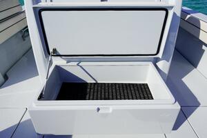 2024 Valhalla Boatworks V-33- T/T THE O SHEAUX- Cockpit