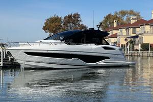 Yacht for sale C U LATER