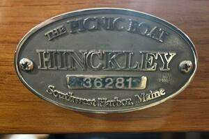 2003 Hinckley 36 Picnic Boat EP thumbnail 5