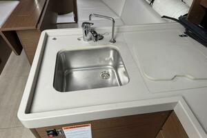 XANADU 34ft Beneteau Yacht For Sale