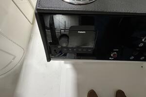 27ft Sea Ray Yacht For Sale