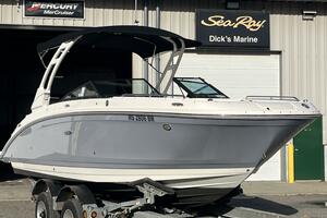 27ft Sea Ray Yacht For Sale