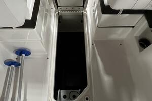 27ft Sea Ray Yacht For Sale