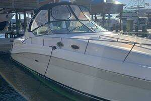 2005 Sea Ray 340 Sundancer thumbnail 19