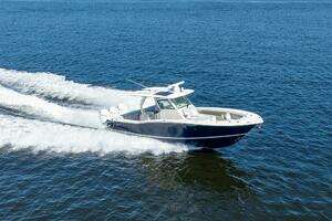  2023 Scout 355 LXF Yacht For Sale in Stuart FL