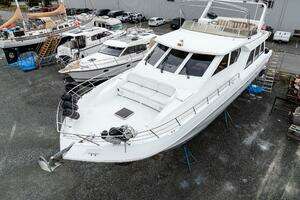 2001 Navigator 61 Pilothouse thumbnail 4
