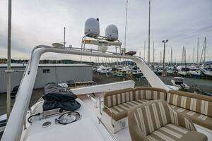 2001 Navigator 61 Pilothouse thumbnail 50