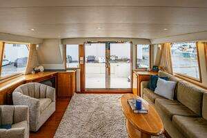 2001 Navigator 61 Pilothouse thumbnail 13