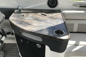 29ft Rinker Yacht For Sale