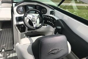 29ft Rinker Yacht For Sale