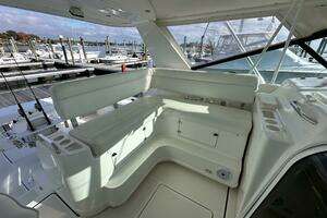 2001 Tiara Yachts 4300 Open thumbnail 11