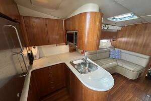 2001 Tiara Yachts 4300 Open thumbnail 16