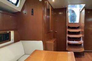 At Last 45ft Beneteau Yacht For Sale