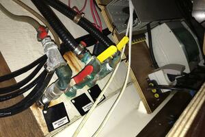 At Last 45ft Beneteau Yacht For Sale