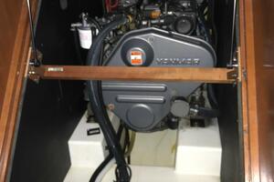 At Last 45ft Beneteau Yacht For Sale