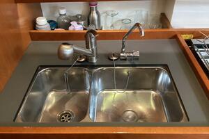 At Last 45ft Beneteau Yacht For Sale