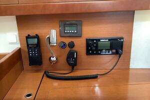 2012 Beneteau Oceanis ICW thumbnail 35