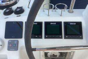 2012 Beneteau Oceanis ICW thumbnail 14