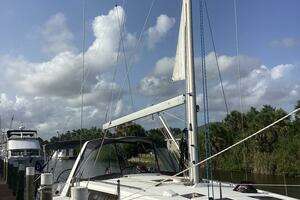 2012 Beneteau Oceanis ICW thumbnail 12