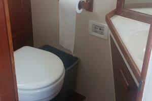 36ft Grand Banks Yacht For Sale