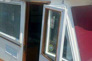 1977 Grand Banks 36 Classic thumbnail 4