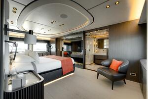 L A U L 130ft Extra Yachts Yacht For Sale