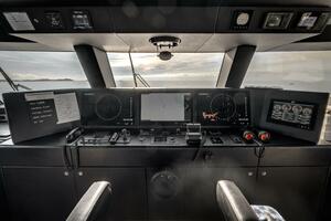 L A U L 130ft Extra Yachts Yacht For Sale