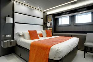 L A U L 130ft Extra Yachts Yacht For Sale