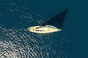 1989 Sensation Yachts thumbnail 3
