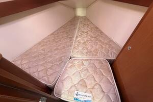 31ft Beneteau Yacht For Sale