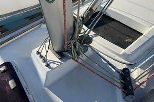 2008 Beneteau thumbnail 34