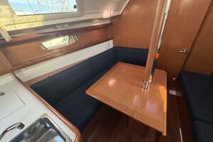 31ft Beneteau Yacht For Sale