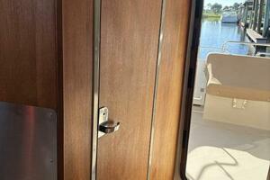 XTA SEA V 27ft Ranger Tugs Yacht For Sale