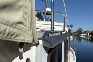 XTA SEA V 27ft Ranger Tugs Yacht For Sale