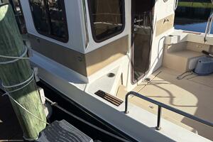 XTA SEA V 27ft Ranger Tugs Yacht For Sale