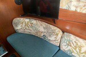 Neptune s Daughter 36ft Beneteau Yacht For Sale