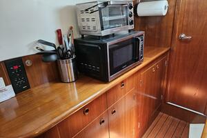 Neptune s Daughter 36ft Beneteau Yacht For Sale