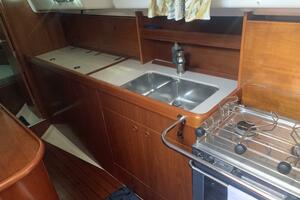 Neptune s Daughter 36ft Beneteau Yacht For Sale