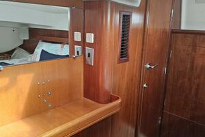 Neptune s Daughter 36ft Beneteau Yacht For Sale
