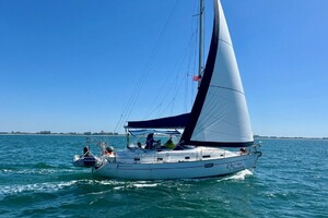 Neptune s Daughter 36ft Beneteau Yacht For Sale