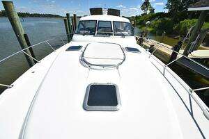 2001 Tiara Yachts 52 Sport Yacht thumbnail 49